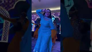 Kudi kina sona nachdi e dance 10millions punjabi 10millionsong 10omillion bhangra punjab [upl. by Nissie419]