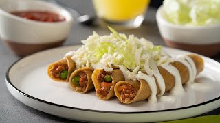 Como hacer tacos DORADOS DE POLLO 🐣 estilo Rosy  Recetas de POLLO [upl. by Ellerrehc437]