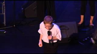 Christopher Duffley sings Open the Eyes of My Heart in NH [upl. by Nigrom]