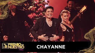 Chayanne canta Tiempo De Vals y Bailando Bachata  Premio Lo Nuestro [upl. by Enotna]