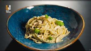 GLI SPAGHETTI QUADRATI CON PESTO DI MELANZANE E MANDORLE [upl. by Ahsinyd]