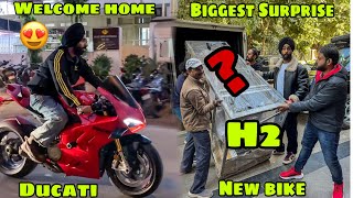 Ducati ke sath GHAR aya ek bada Surprise 😍 New Ninja H2  😱 Box Pack  Any Guess [upl. by Ahtelra678]