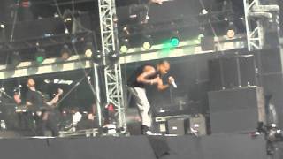 Trey Songz  Neighbors Know My Name Live  Wireless Festival 2013 [upl. by Jennette406]