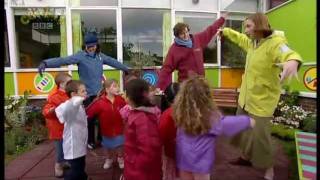 Balamory Dingle Dangle Scarecrow Song [upl. by Shriver]