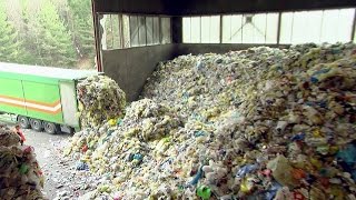 Lehrfilm quotAbfall – Vermeidung Entsorgung Recyclingquot  Ausschnitt [upl. by Enerol]