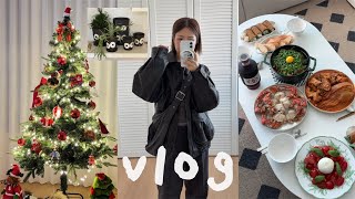 VLOG집들이 음식 만들고 트리 꾸미는 신혼 일상  들깨슈페너스메그 인덕션 구매혼자 떡볶이 [upl. by Oneil812]