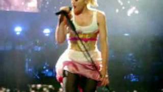 Gwen Stefani  quotEarly Winterquot Live in Auburn 6162007 [upl. by Navap]