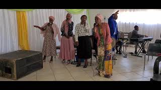 Alikho igama elihle njengalo  Itende Worship [upl. by Nosnev458]