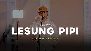 Raim Laode  Lesung Pipi  Sisitimur  Live Studio Session [upl. by Nahseez]