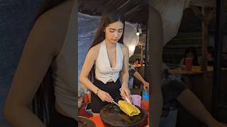 Norngfaiy Omelette Lady in Vientiane Night Market  Street Food streetfood [upl. by Germana]