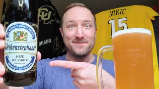 Weihenstephaner Hefeweissbier 🍺 Bayerische Staatsbrauererei Weihenstephan 🍺 German Beer Review 🍻 [upl. by Gildea]