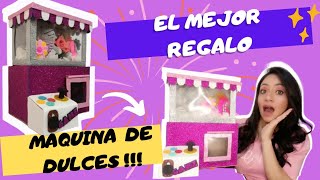 🎁Cómo hacer una MÁQUINA de DULCES o JUGUETES  How to make a TOY MACHINE 😱 Con Cartón  Hola Paola [upl. by Wayland]