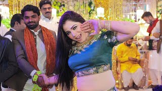 Saraiki Song Mehak Malik  Dance Performanc [upl. by Woodcock]