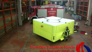 Sprungretter der Freiwilligen Feuerwehr Idstein [upl. by Ahsietal]