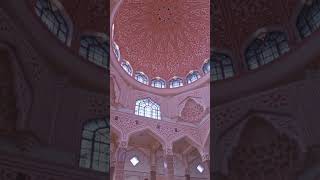 Explora el Interior de la Mezquita Putra  Un Icono en Malasia 🕌✨ PutraMosque ArquitecturaIslámica [upl. by Leamiba591]