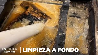 Cómo se limpia a fondo la grasa de un restaurante que se acumuló por un año  Limpieza a fondo [upl. by Dituri]