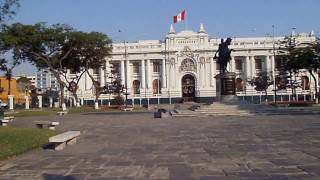 LA PLAZA BOLÍVAR Vista general Distrito de Lima [upl. by Sletten]