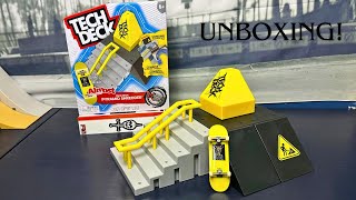 Tech Deck Pyramid Shreddrer Unboxing Tech Deck Skatepark [upl. by Sarge]