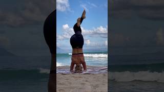 Headstand  yoga yoga headstand yogapose stretching yogapractice onlineyoga yogainspiration [upl. by Ardiek]