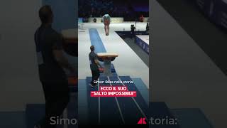 Simone Biles entra nella storia della ginnastica artistica adnkronos simonbiles notizie shorts [upl. by Eldwin324]