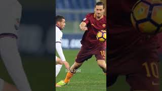 Kehebatan Totti yang terbuang siasia di AS Roma shorts soccer football asroma [upl. by Gurtner]