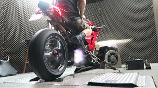 This Panigale V4S Put Down 205hp On The Dyno  Motomillion [upl. by Nihahs]