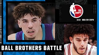 LaMelo Ball amp Lonzo Ball duel at United Center 👀 [upl. by Varian]