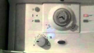 Worcester Bosch Greenstar CDi combination boiler boiler flashing Red amp Blue Video 01 [upl. by Lered371]