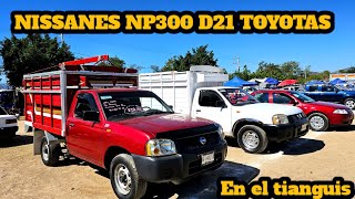 Nissanes Np300 estaquitas Pikups D21 Toyotas Hilux estaquitas Chevrolet Max en el tianguis de Autos [upl. by Tory]