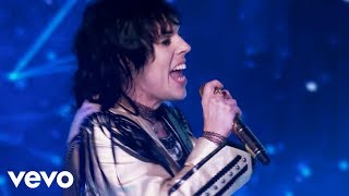 The Struts  Body Talks Live From The Victoria’s Secret 2018 Fashion Show [upl. by Annaeirb]