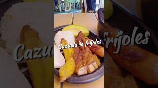 Una rica cazuela de fríjoles te espera aquí en Mix Típicos 😎👉 [upl. by Yaluz]