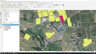 QGIS  Création dentités [upl. by Nahtanoj52]