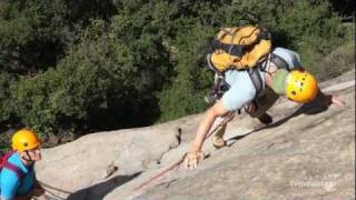 Escalade en falaise Machaby Vallée dAoste Italie sport montagne [upl. by Eirrab]