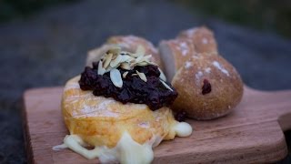 Folge13  Kräuterfaltenbrot amp Camembert mit PreiselbeerTopping Deutsches BBQ und GrillRezept [upl. by Press178]