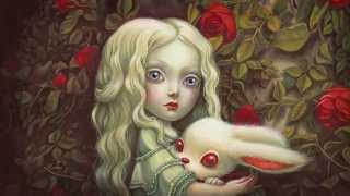 quot Alice au pays des merveilles quot de Lewis Carroll amp Benjamin Lacombe [upl. by Macdougall]