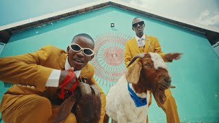 TitoM amp Yuppe  Tshwala Bam Ft SNE amp EeQue Official Music Video [upl. by Edlyn]