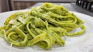 Fettuccine al pesto cremoso  ALE DE NAVA [upl. by Murrah]