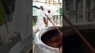 Ajmer Sharif ki date jismein sabse bada langar banta hai ✨✨🕌💚🎉💐ajmersharif deg [upl. by Tan]