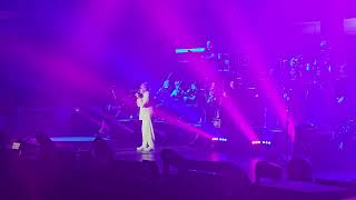 DONNA AMANTE MIA  UMBERTO TOZZI  18042024  LULTIMA NOTTE ROSA TOUR  NELSON MANDELA FORUM FI [upl. by Aruasi]