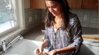 Best way to Caulk with silicone  Easy and no mess [upl. by Darcy]