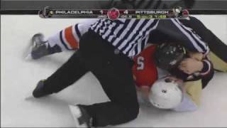 Braydon Coburn vs Bill Guerin Carcillo hits Talbot Apr 15 2009 [upl. by Attenyt]