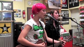 Dog Party quotQuestioninglyquot The Ramones cover LIVE June 10 2013 69 HD [upl. by Eimyaj]