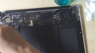 2017 MacBook Air Motherboard Swap [upl. by Yablon]