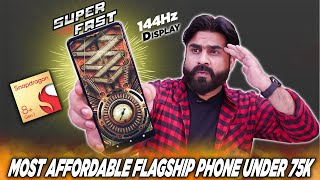 Most Affordable Flagship Phone with SD 8Gen1 In Pakistan  144hz Display  ft Motorola Edge 30 Pro [upl. by Eilarol]