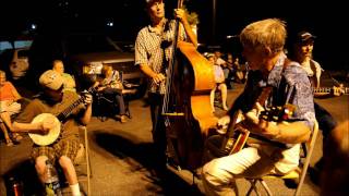 Dueling Banjos  THE OCOEE PARKING LOT BLUEGRASS JAM [upl. by Ainosal]