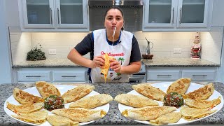 Quesadillas de pollo  MUCHÍSIMO mejor que Taco Bell 🔔🔔 [upl. by Willie]