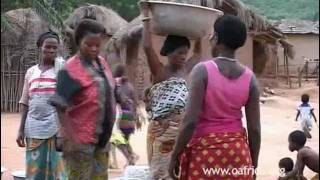 OrphanAid Africa aiuta i bambini del Ghana  video Africa [upl. by Teddi]