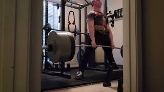 guy pause 600lb deadlift [upl. by Elton691]