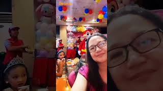 Jollibee dancing SELOS dance dance jollibee baby cute kids dancechallenge music remix [upl. by Spearing]