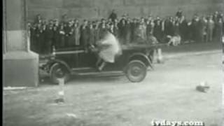 What A 1930 Car Crash Looks Like [upl. by Norre]